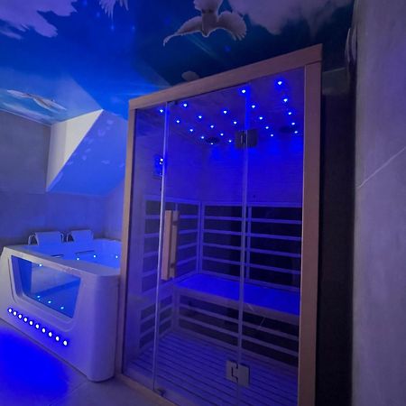 Oasis Spa Pres De Disney Nanteuil-les-Meaux Luaran gambar